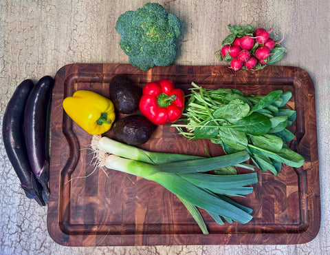 Cutting Board Big (Nature) with juice groove and reservoir